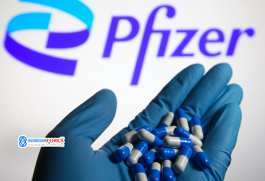 Pfizer và 3 công ty khác có giao dịch bán nội bộ