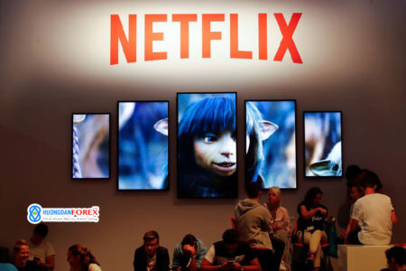 Netflix mua bản quyền phát các chương trình đặc biệt theo năm và thay đổi cách đầu tư vốn