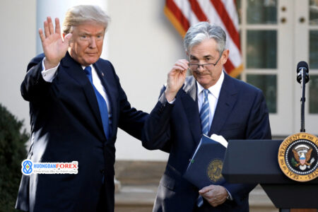 Trump đối đầu Powell: cuộc xung đột này đang ảnh hưởng đến thị trường tài chính như thế nào?