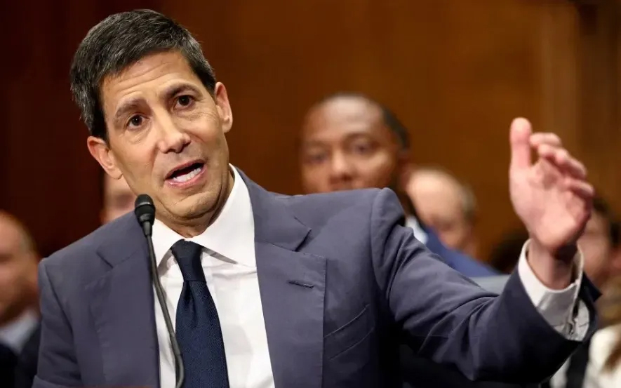 Chủ tịch Fed Kevin Warsh đặt ưu tiên vào kiểm soát lạm phát, giá vàng lập tức lao dốc: Điều gì đang xảy ra?